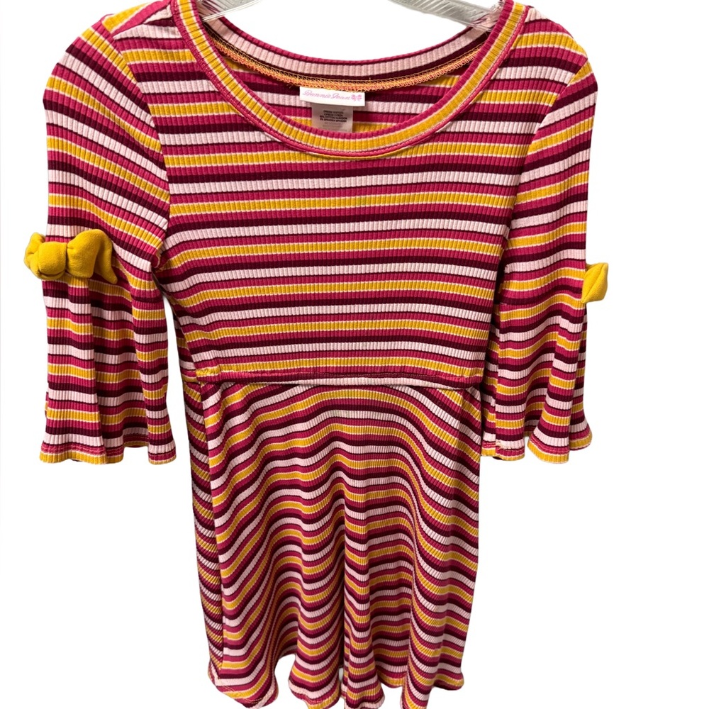 Bonnie Jean girls Size 12 ribbed knit dress with bell sleeves and bow accents.